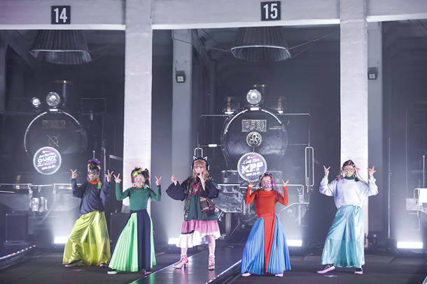 『きゃりーぱみゅぱみゅ 5th Album「キャンディーレーサー」発売記念SPECIAL ONLINE LIVE』2021年10月27日（水） at オンライン