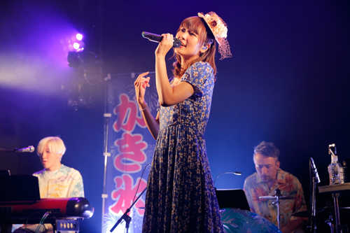 A-on STORE Presents『渕上 舞 アコースティックLIVE 02』（Photo by 江藤 はんな）